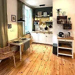 Cozee - Cozy 2-room With Netflix