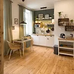 Appartamento Cozee - Cozy 2-room With Netflix