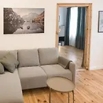 Cozee - Cozy 2-room With Netflix Appartamento *