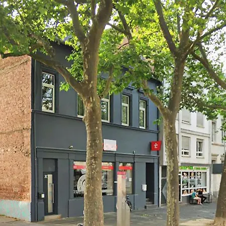 Apartamento Cozee - Cozy 2-room With Netflix Kaiserslautern